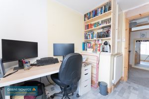 Bedroom- click for photo gallery